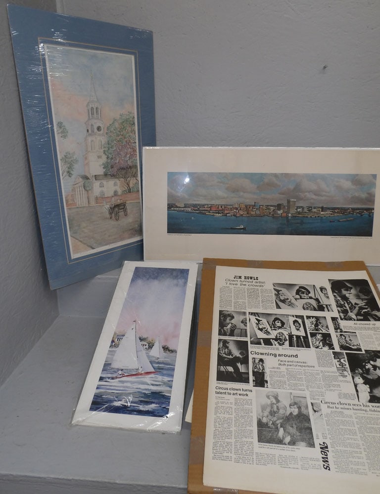 Lot Unframed Prints - 2