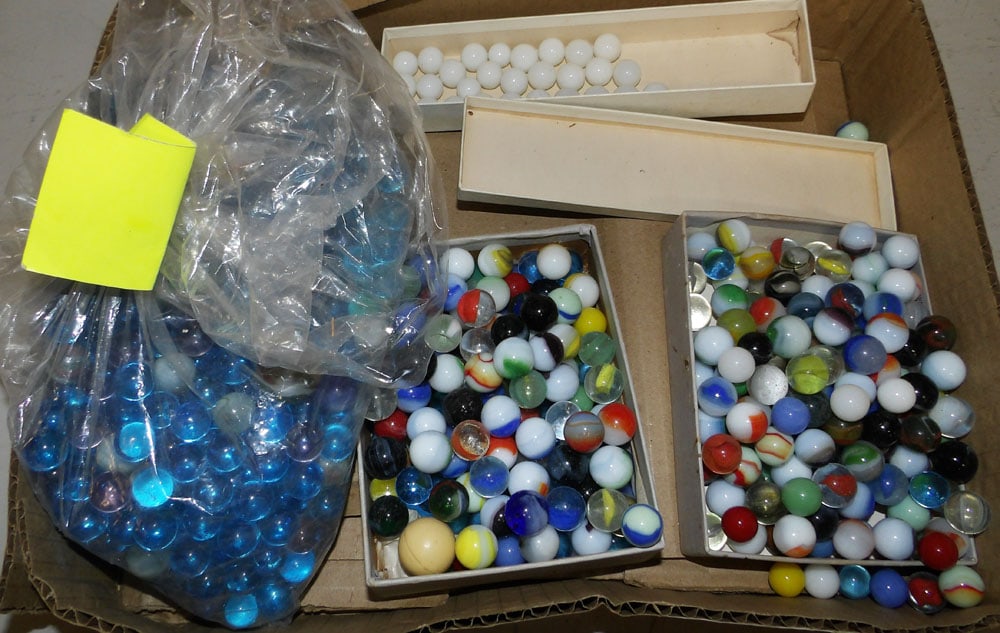 Lot Of Marbles & Glass Beads (1 of 3)