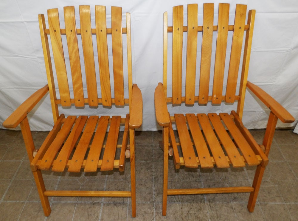 Two Maple Folding Chairs (1 of 5)