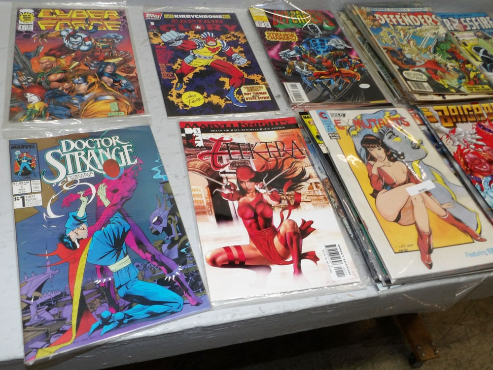Lot 50 Comic Books - 5