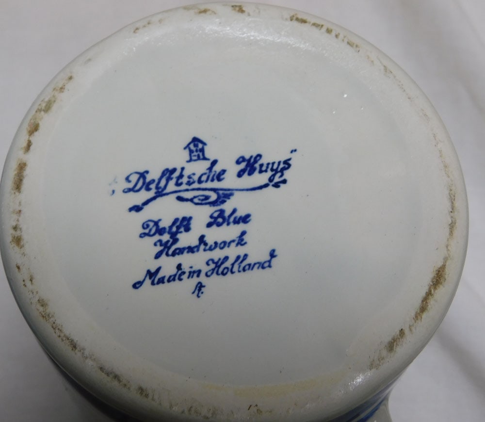 Lot Porcelain Items - 7