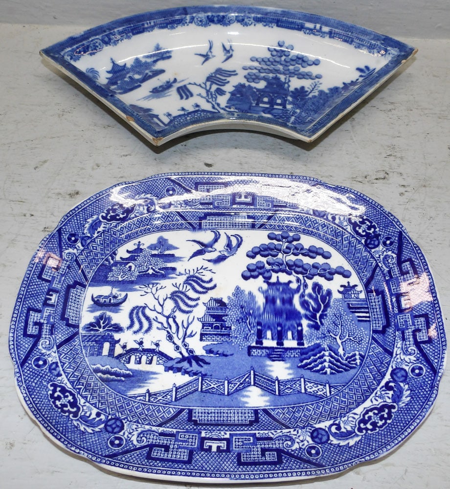 Antique Blue Willow Platter And Bowl: Antique Blue Willow Platter And Bowl. Up to 14" x 7 3/4" "ALL DESCRIPTIONS AND ANY CONDITION STATEMENT GIVEN BY LANGSTON AUCTION GALLERY ARE STRICTLY OPINIONS AND LANGSTON'S SHALL HAVE NO