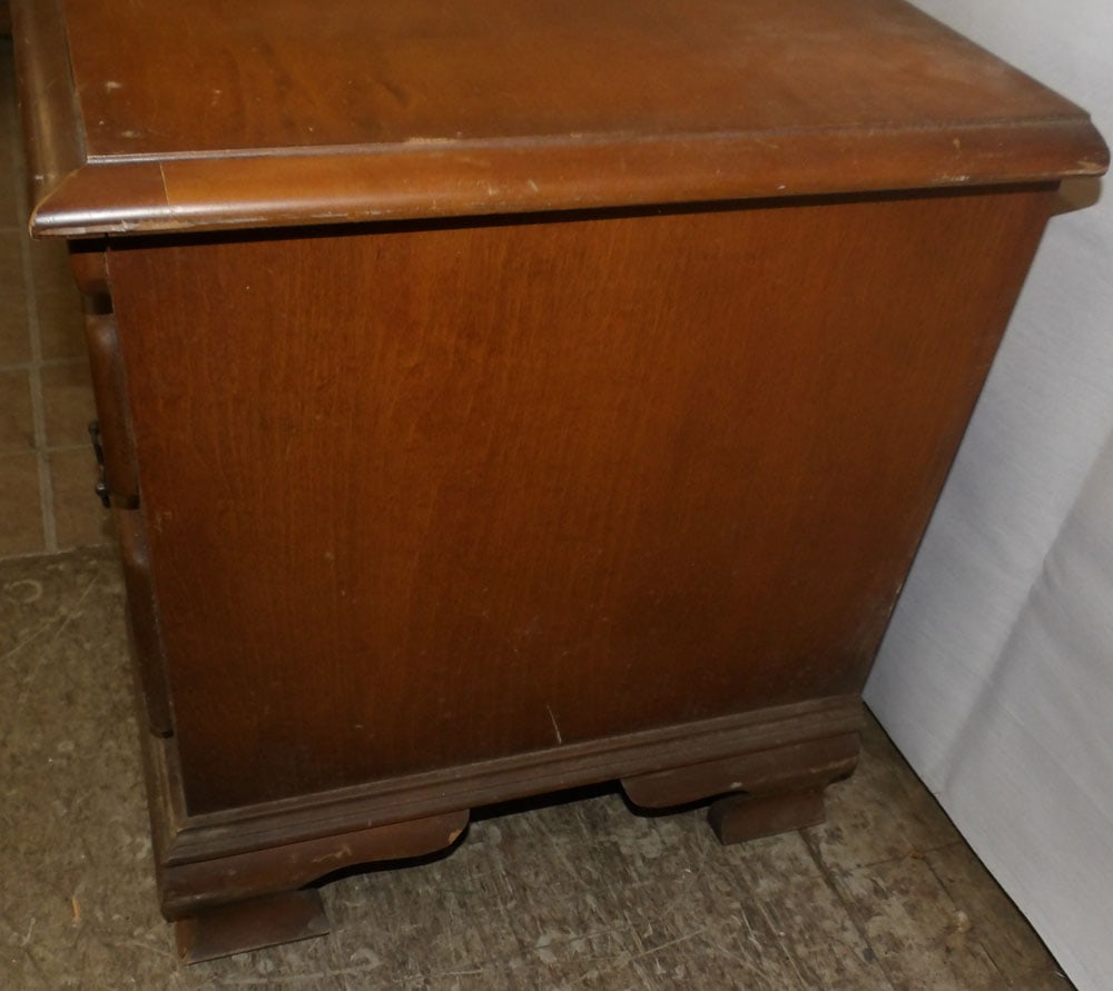 Maple Blanket Chest - 7