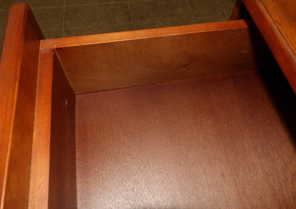 Cherry Three Drawer Filing Cabinet - 4