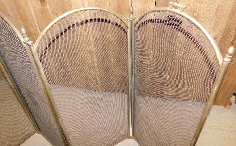 Metal Mesh Folding Fire Screen - 2