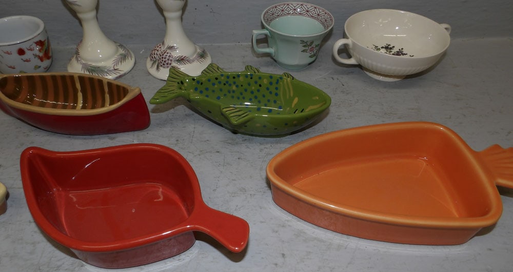 Lot Porcelain Items - 3