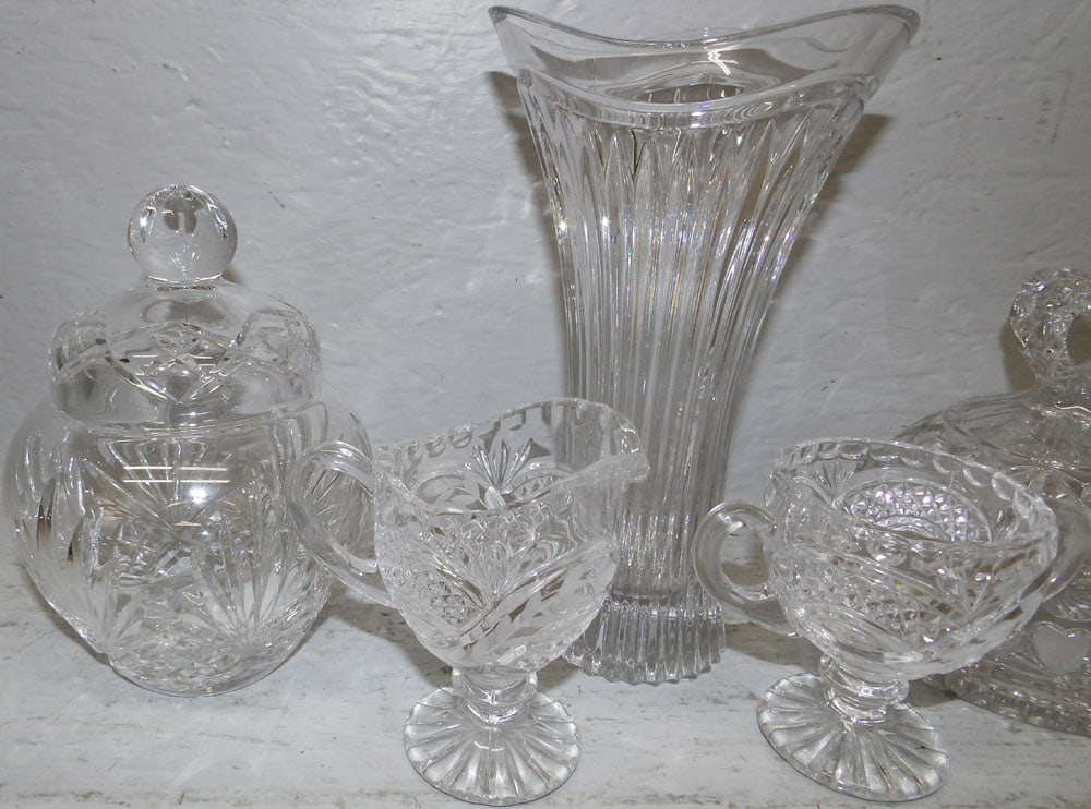 Lot Glass Items - 2