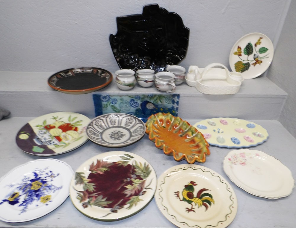 Lot Porcelain Items (1 of 5)