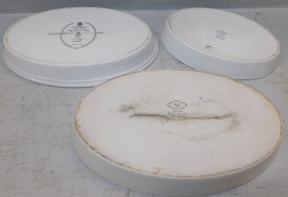 Three Royal Worcester "Evesham" Casseroles - 2