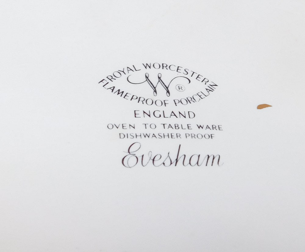 Three Royal Worcester "Evesham" Casseroles & One Dessert Dish - 7