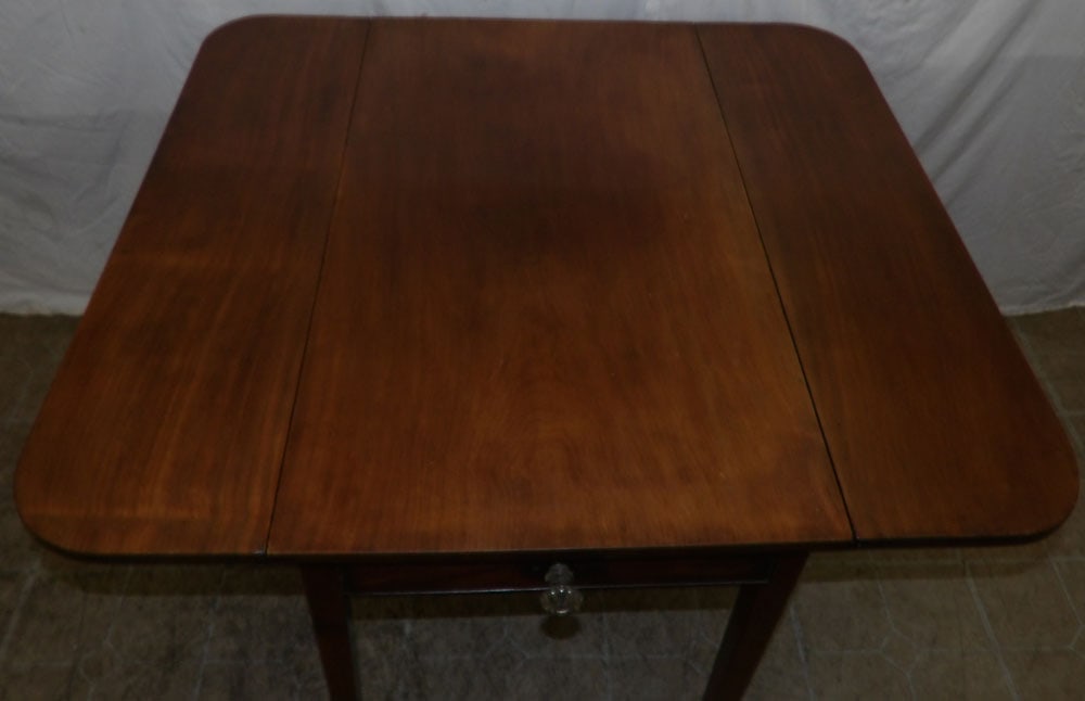 19th Century Mahogany Drop Leaf Table - 5