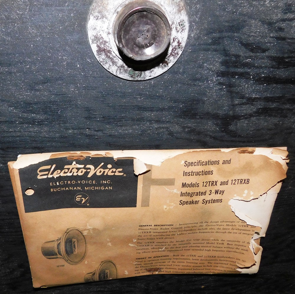 Mid Century Modern Walnut Case Radio - 11