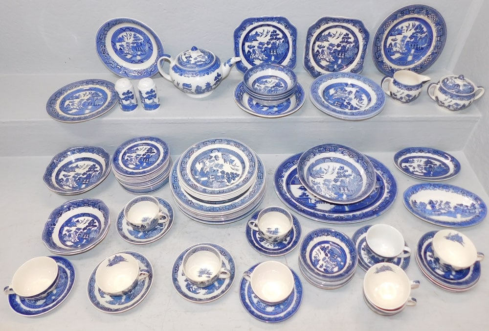 Eighty Three Pieces of Blue Willow China, "Johnson Brothers": Eighty Three Pieces of Blue Willow China, "Johnson Brothers". Up to 13 1/2" x 10 1/2" ALL DESCRIPTIONS AND ANY CONDITION STATEMENT GIVEN BY LANGSTON AUCTION GALLERY ARE STRICTLY OPINIONS AND