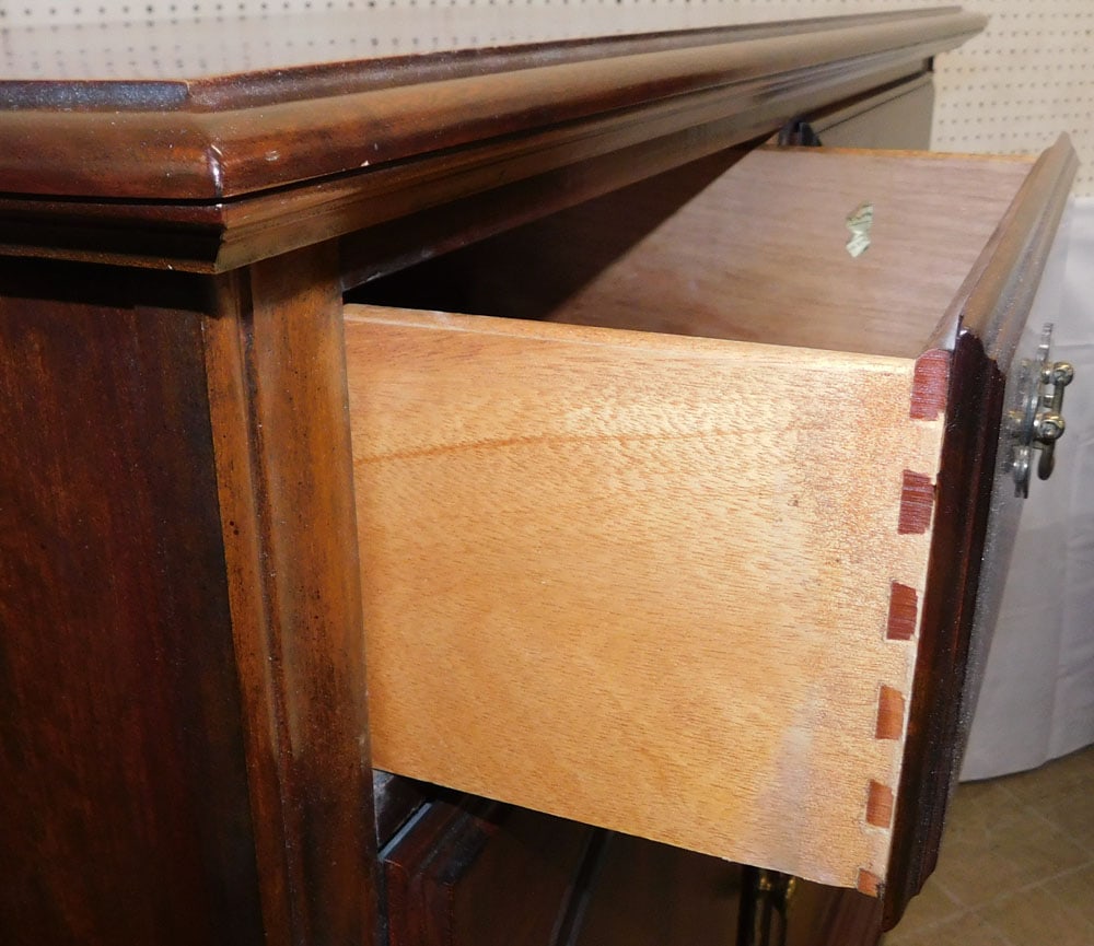 Cherry Chifforobe - 4