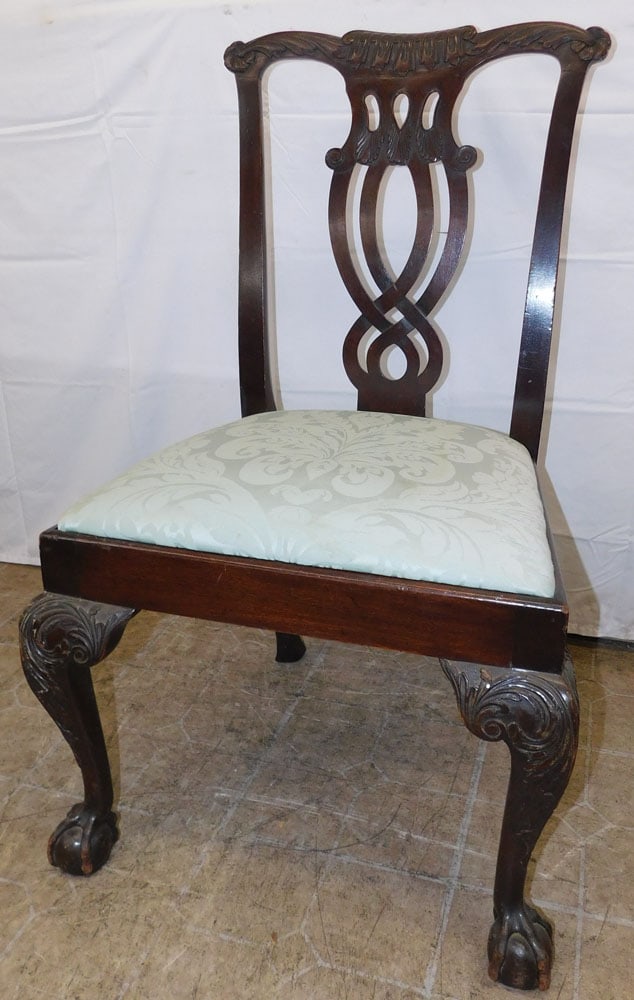 Carved Mahogany Side Chair with Ball & Claw Feet: Carved Mahogany Side Chair with Ball & Claw Feet . 39" H 23 1/2" W 22" D ALL DESCRIPTIONS AND ANY CONDITION STATEMENT GIVEN BY LANGSTON AUCTION GALLERY ARE STRICTLY OPINIONS AND LANGSTON'S SHALL