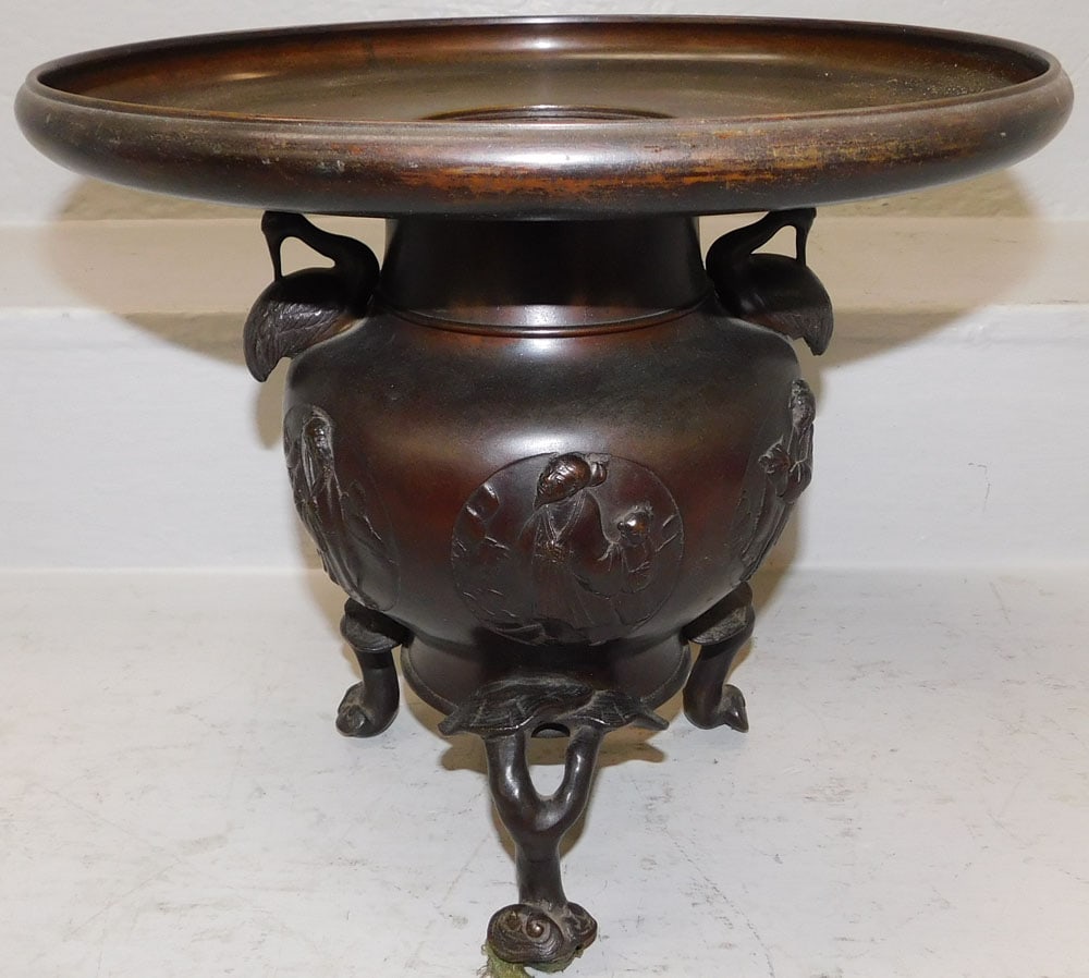 Two Part Chinese Bronze Hibachi Form Planter: Two Part Chinese Bronze Hibachi Form Planter. 11 1/2" H 13 1/4" Dia. ALL DESCRIPTIONS AND ANY CONDITION STATEMENT GIVEN BY LANGSTON AUCTION GALLERY ARE STRICTLY OPINIONS AND LANGSTON'S SHALL HAVE