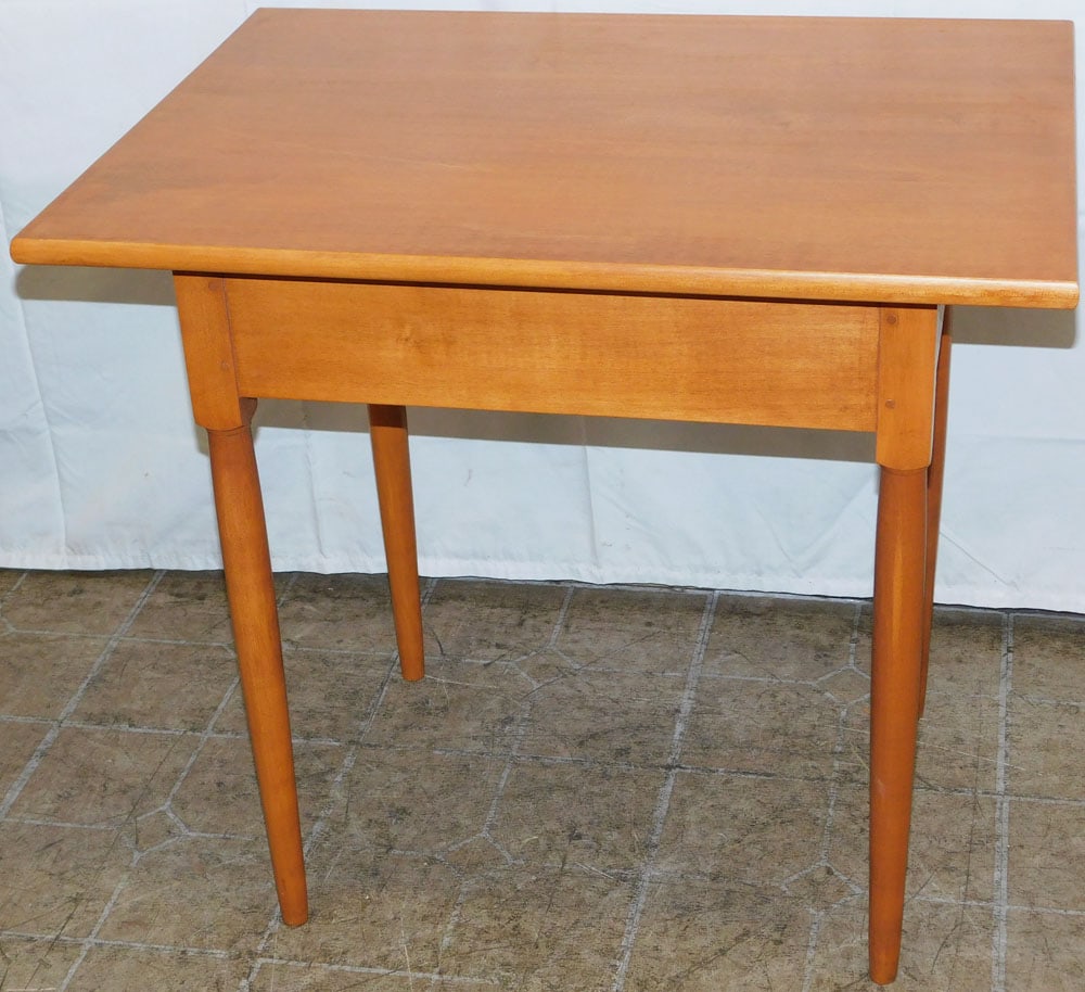 Bench Made Shaker Style Cherry Pegged One Drawer Table - 6