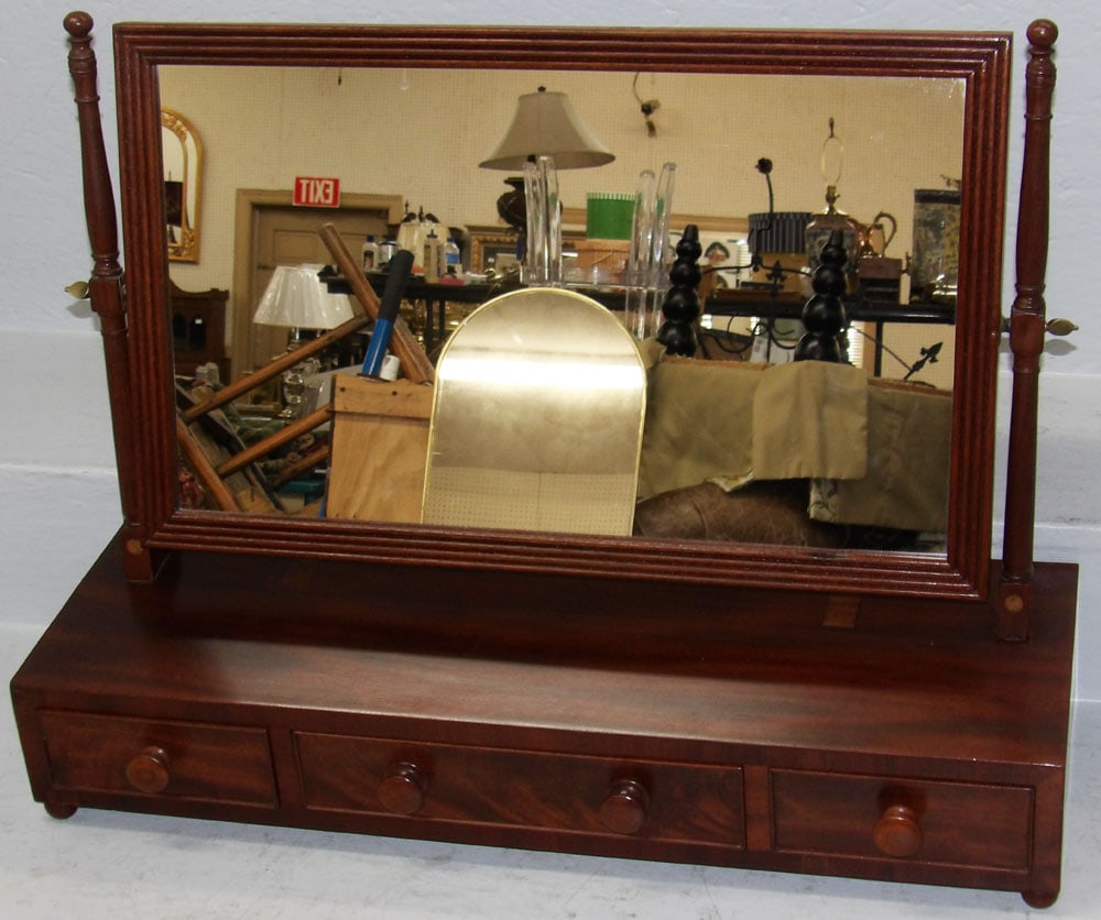 19th Century American Federal Mahogany Shaving Mirror with Three Drawers: 19th Century American Federal Mahogany Shaving Mirror with Three Drawers. 21" H 28" W 9 3/4" D ALL DESCRIPTIONS AND ANY CONDITION STATEMENT GIVEN BY LANGSTON AUCTION GALLERY ARE STRICTLY OPINIONS