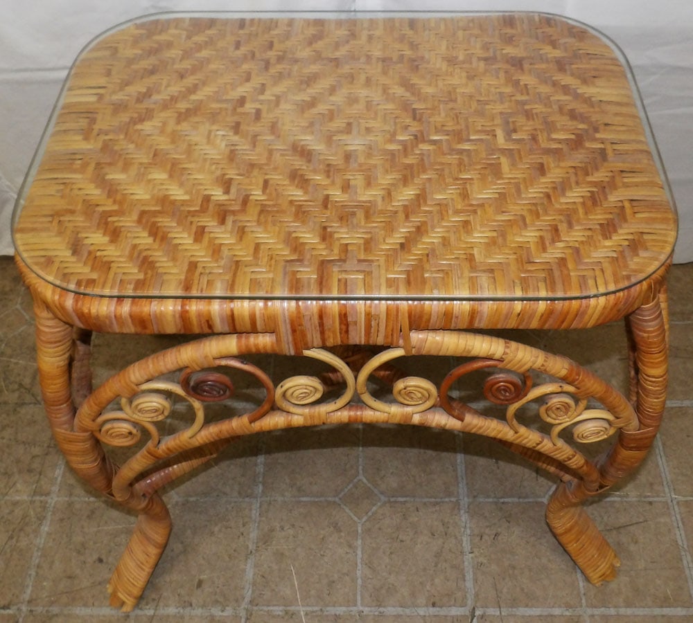 Wicker Lamp Table with Glass Top - 2