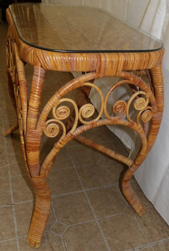 Wicker Lamp Table with Glass Top - 3