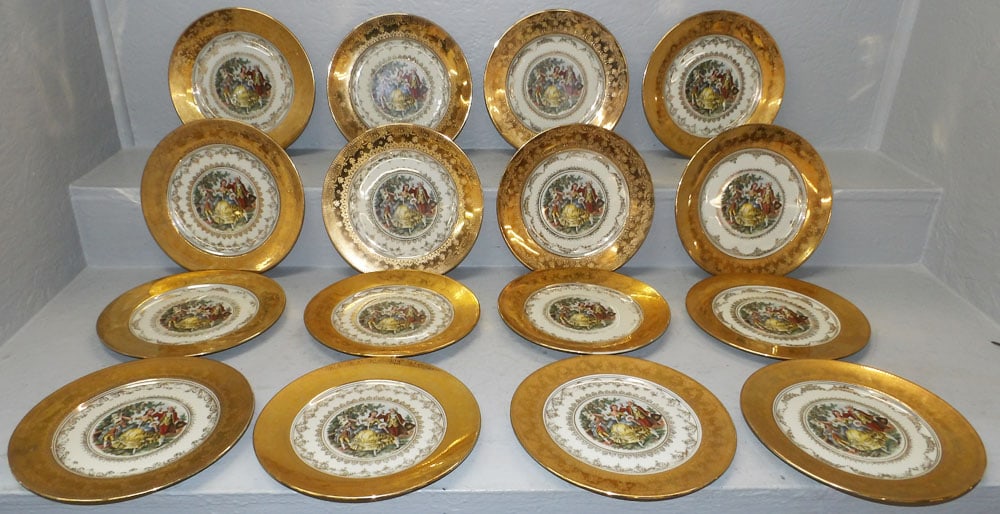 Sixteen Hand Painted German Dinner Plates: Sixteen Hand Painted German Dinner Plates . 10 3/4" Dia. ALL DESCRIPTIONS AND ANY CONDITION STATEMENT GIVEN BY LANGSTON AUCTION GALLERY ARE STRICTLY OPINIONS AND LANGSTON'S SHALL HAVE NO