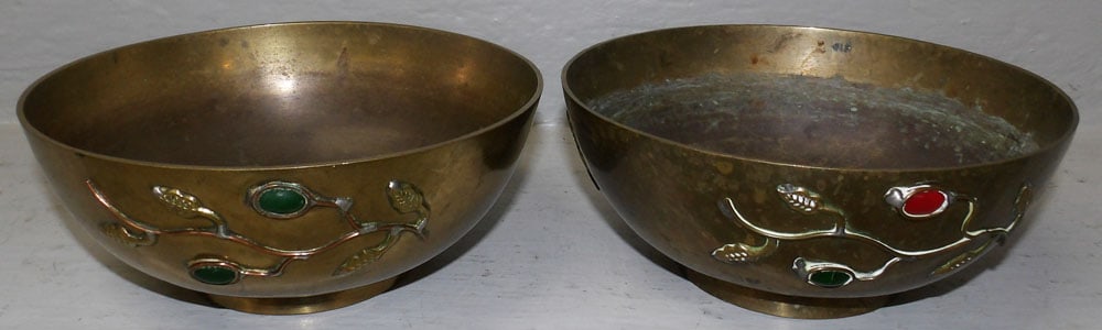 Pair of Chinese Brass Bowls with Stone Inserts (1 of 7)