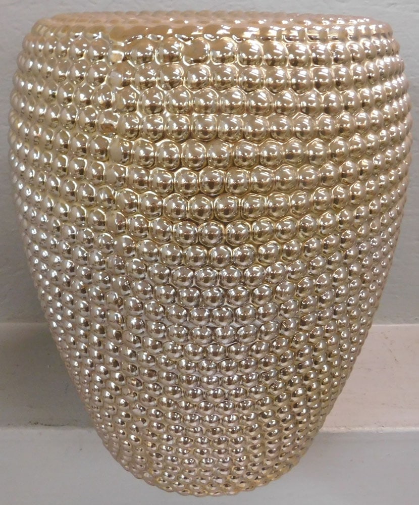 Gilded Ceramic Decorated Garden Seat: Gilded Ceramic Decorated Garden Seat. 18 1/2" H 14 1/4" Dia. ALL DESCRIPTIONS AND ANY CONDITION STATEMENT GIVEN BY LANGSTON AUCTION GALLERY ARE STRICTLY OPINIONS AND LANGSTON'S SHALL HAVE NO