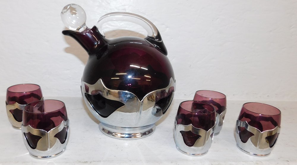 Six Piece Purple Amethyst & Chrome Decanter Set by Farber Brothers: Six Piece Purple Amethyst & Chrome Decanter Set by Farber Brothers. 6 3/4" H 6 1/4" W ALL DESCRIPTIONS AND ANY CONDITION STATEMENT GIVEN BY LANGSTON AUCTION GALLERY ARE STRICTLY OPINIONS AND LANGSTON'