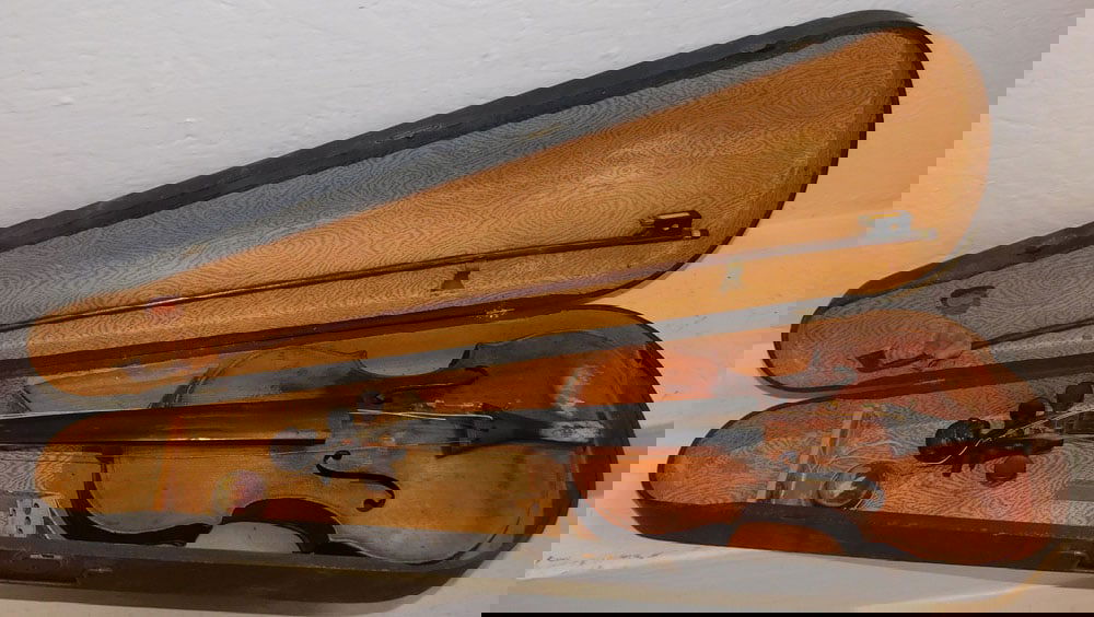 Antique Volin Labeled John J Ferguson in Original Wood Case: Antique Volin Labeled John J Ferguson in Original Wood Case. Case: 4 3/4" H 31 1/2" L 9 3/4" D ALL DESCRIPTIONS AND ANY CONDITION STATEMENT GIVEN BY LANGSTON AUCTION GALLERY ARE STRICTLY OPINIONS