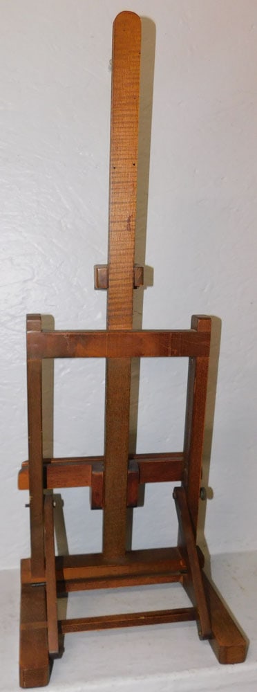 Diminutive Table Top Maple Easel - 3