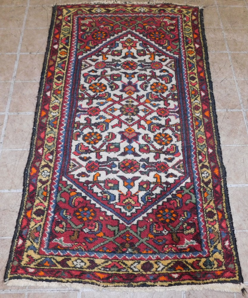2' 4" x 4' 1" Hand Made Oriental Rug: 2' 4" x 4' 1" Hand Made Oriental Rug. ALL DESCRIPTIONS AND ANY CONDITION STATEMENT GIVEN BY LANGSTON AUCTION GALLERY ARE STRICTLY OPINIONS AND LANGSTON'S SHALL HAVE NO RESPONSIBILITY FOR ERRORS OR