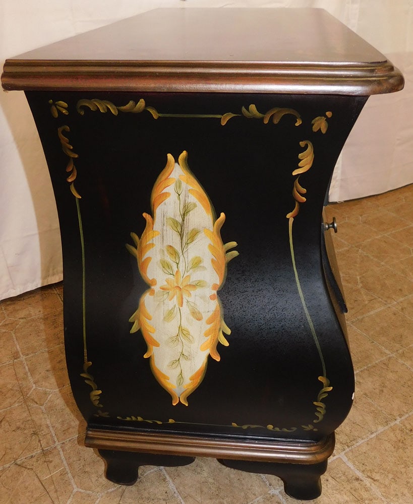 Paint Decorated Three Drawer Chest - 5