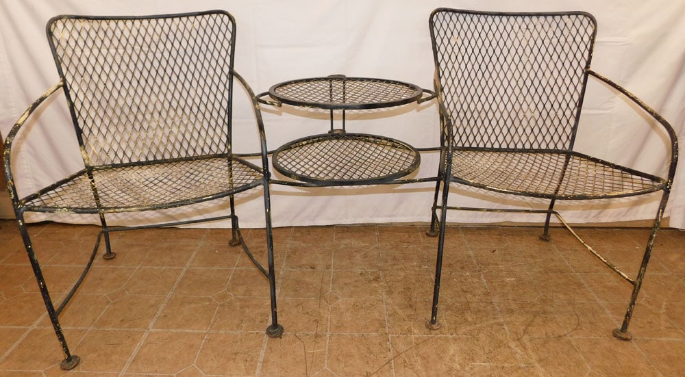 Painted Wrought Iron Tete-a-Tete (1 of 4)