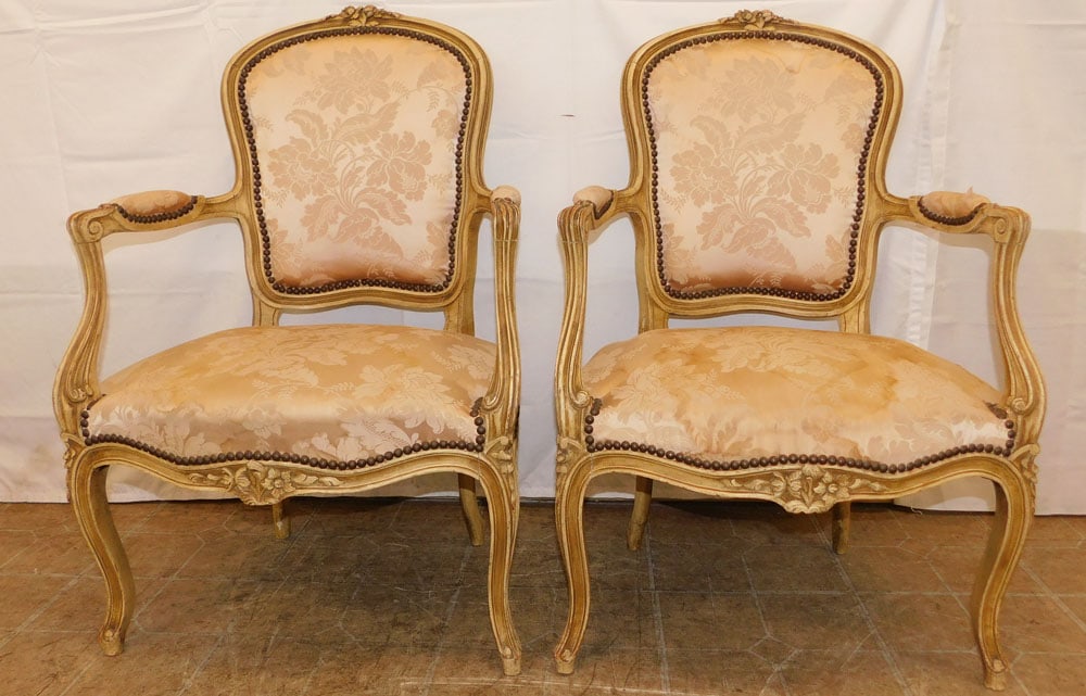 Pair of Painted Carved Wood Fauteuils: Pair of Painted Carved Wood Fauteuils. 34" H 23" W 19 1/2" D ALL DESCRIPTIONS AND ANY CONDITION STATEMENT GIVEN BY LANGSTON AUCTION GALLERY ARE STRICTLY OPINIONS AND LANGSTON'S SHALL HAVE NO RESPONSIB