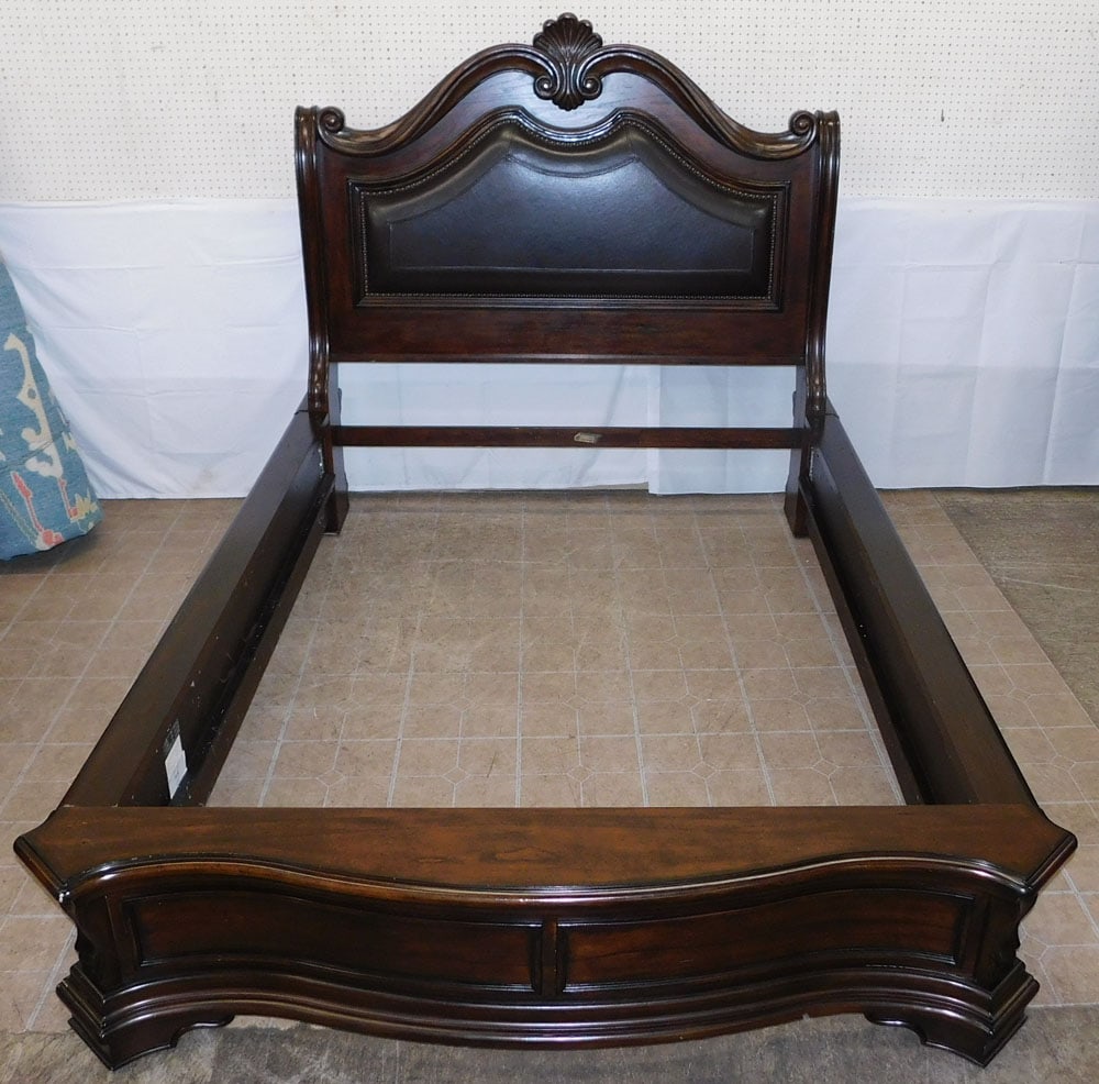 Mahogany Queen Size Bed with Rails (1 of 6)