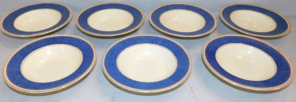 Seven Blue & Gold Melrose England Soup Bowls (1 of 6)