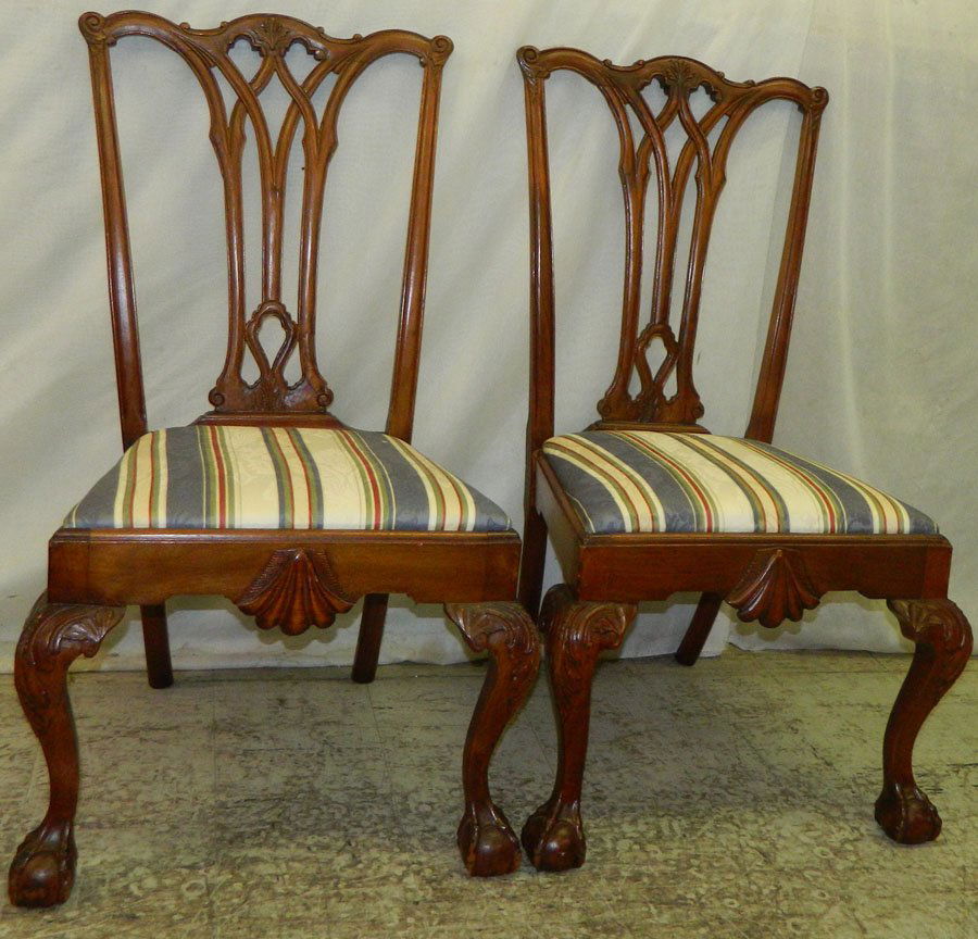 Pair of mah Chippendale ball and claw chairs.: Pair of mahogany Robert Morris style Chippendale ball and claw chairs.
