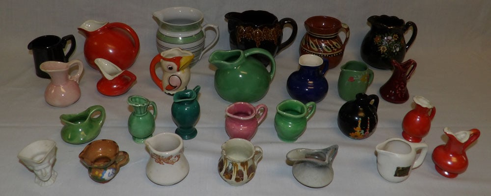 Lot of Porcelain Cream Pitchers (1 of 5)