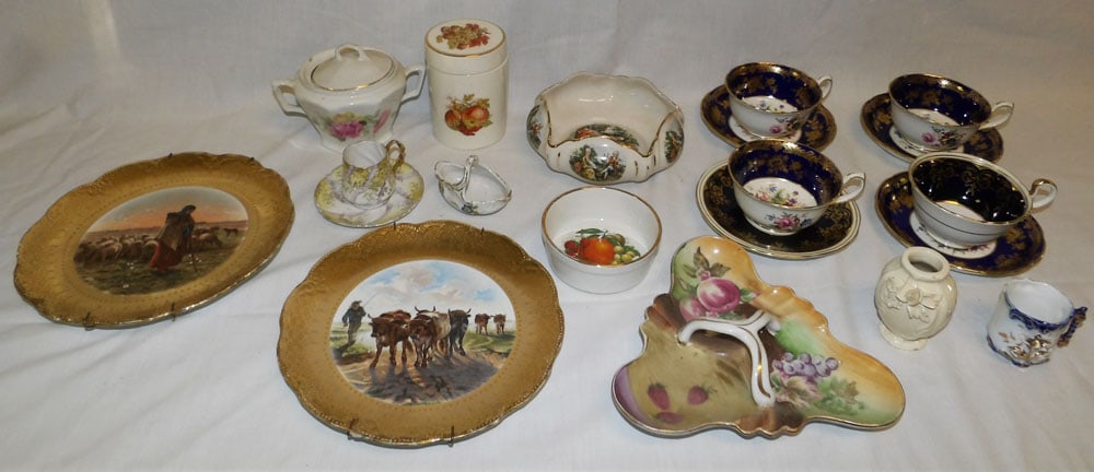 Lot of Hand Painted Porcelain Items (1 of 10)