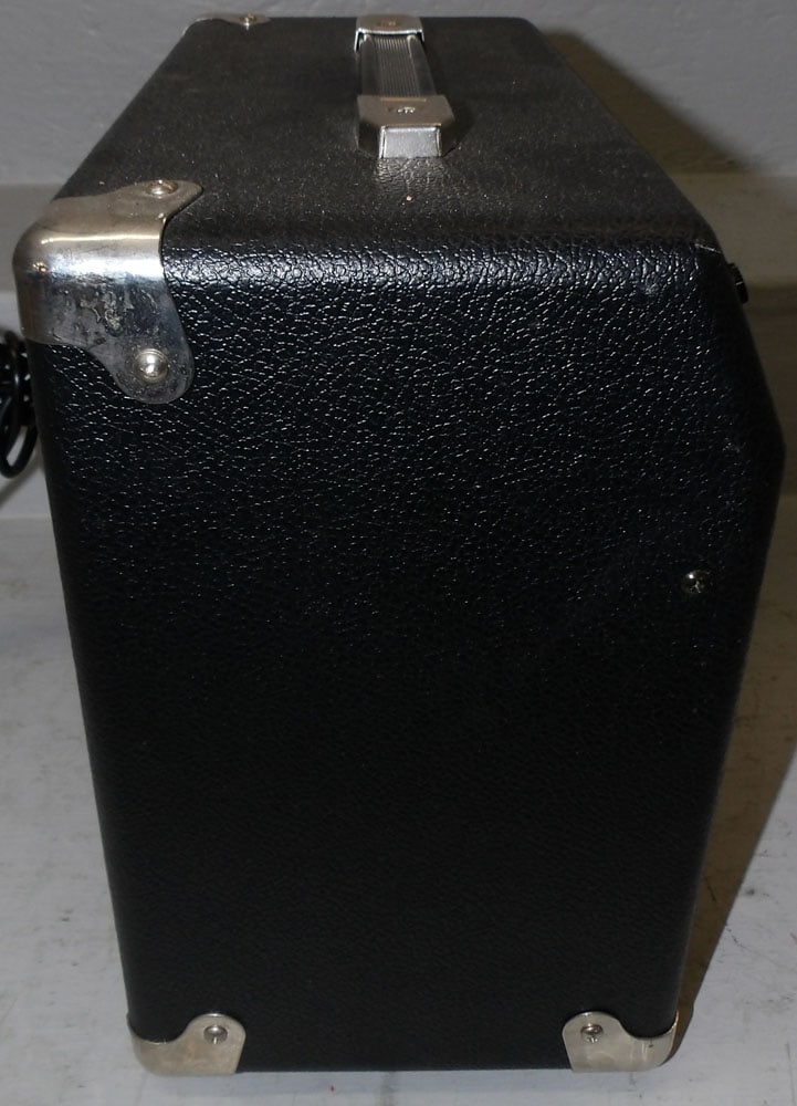 Fender Guitar Amplifier - 4