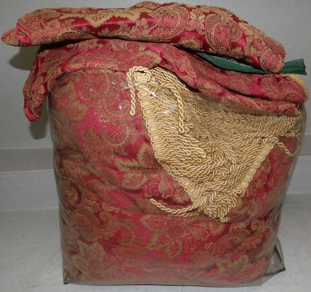 King Size Bed Comforter - 5