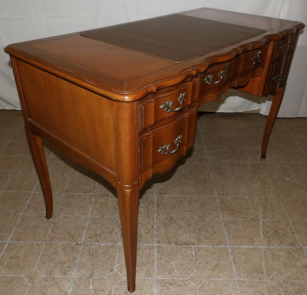 Cherry French Provincial Dressing Table - 5