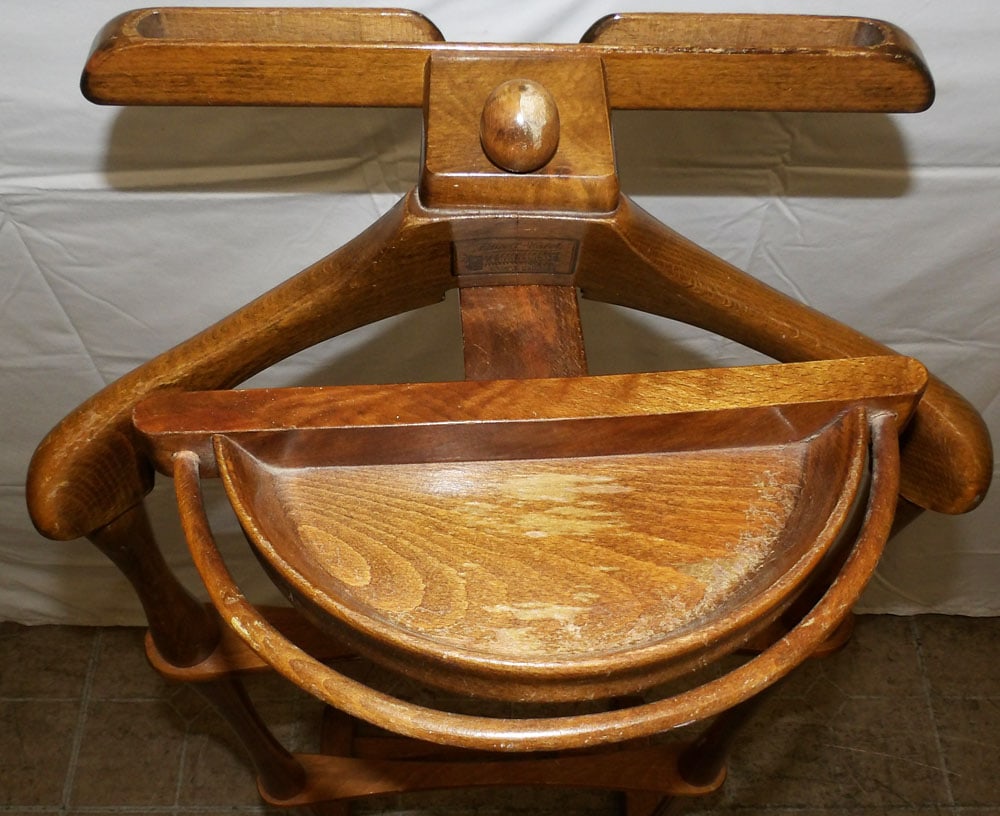 Maple Men's Valet - 2