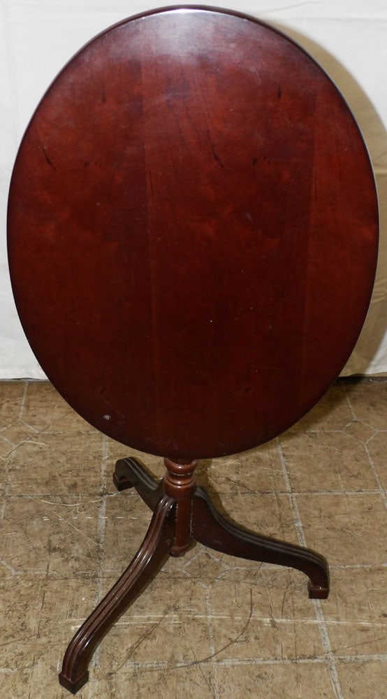 Oval Cherry Tilt Top Stand - 4