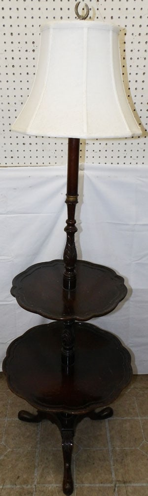 Mahogany Floor Lamp: Mahogany Floor Lamp . 62 1/2" H 19 1/2" Dia. "ALL DESCRIPTIONS AND ANY CONDITION STATEMENT GIVEN BY LANGSTON AUCTION GALLERY ARE STRICTLY?OPINIONS?AND LANGSTON'S SHALL HAVE NO RESPONSIBILITY FOR