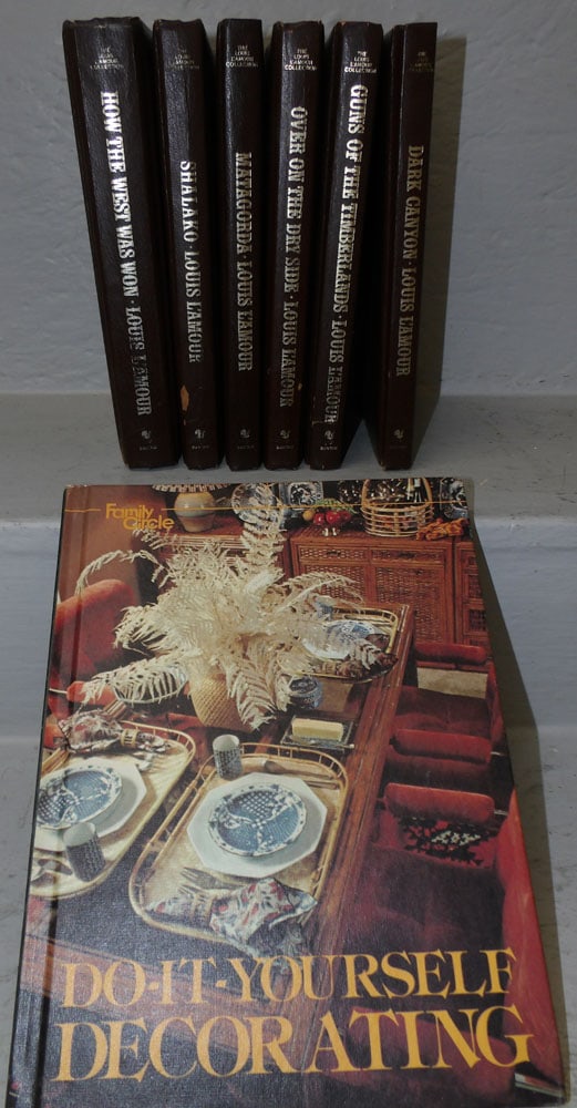 Lot of Vintage Books: Lot of Vintage Books . Up to 8 1/2" x 11" "ALL DESCRIPTIONS AND ANY CONDITION STATEMENT GIVEN BY LANGSTON AUCTION GALLERY ARE STRICTLY?OPINIONS?AND LANGSTON'S SHALL HAVE NO RESPONSIBILITY FOR ERRORS O