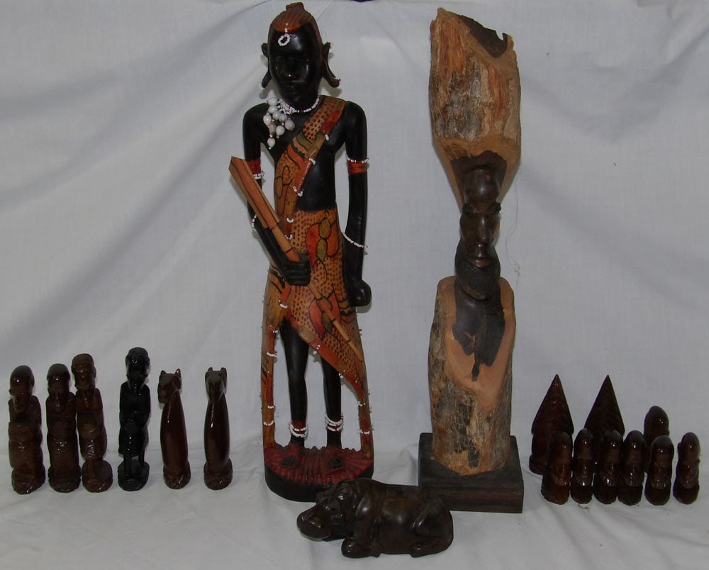 Lot of Wood Carvings (1 of 6)