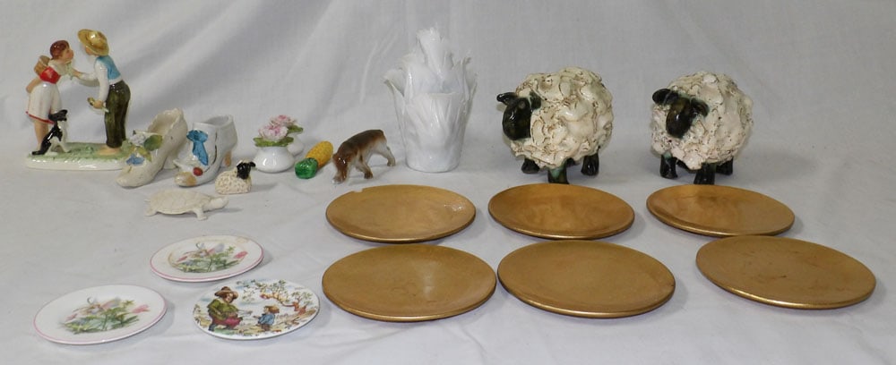 Lot of Porcelain & Pottery Items (1 of 6)