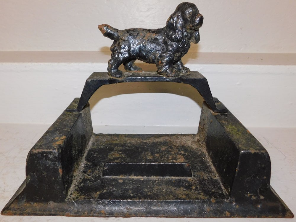 Antique Cast Iron Poodle Motif Boot Scraper: Antique Cast Iron Poodle Motif Boot Scraper . 11" H 15 1/4" W 9" D ALL DESCRIPTIONS AND ANY CONDITION STATEMENT GIVEN BY LANGSTON AUCTION GALLERY ARE STRICTLY OPINIONS AND LANGSTON'S SHALL HAVE NO RES