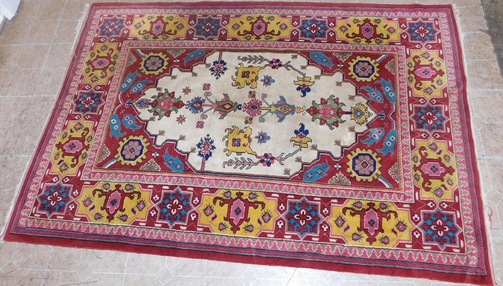 4' 1" x 6' 1" Antique Hand Made Oriental Rug: 4' 1" x 6' 1" Antique Hand Made Oriental Rug . ALL DESCRIPTIONS AND ANY CONDITION STATEMENT GIVEN BY LANGSTON AUCTION GALLERY ARE STRICTLY OPINIONS AND LANGSTON'S SHALL HAVE NO RESPONSIBILITY FOR